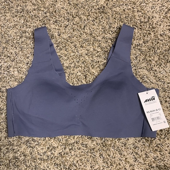 Sports bra - Picture 1 of 9